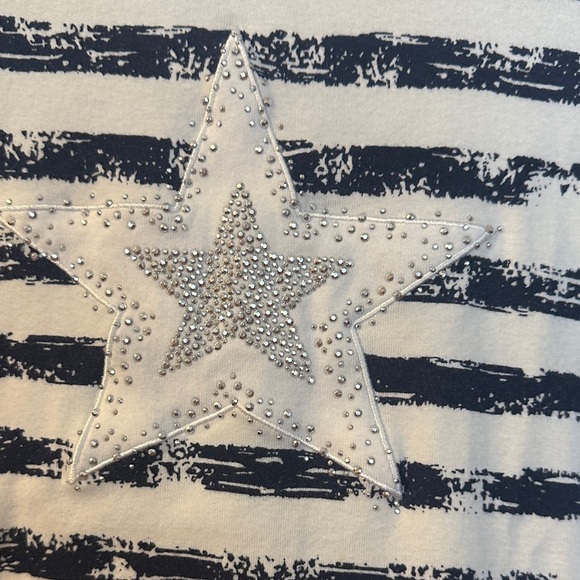 Karen Scott Navy and White Striped Tee with Star - Picture 3 of 4